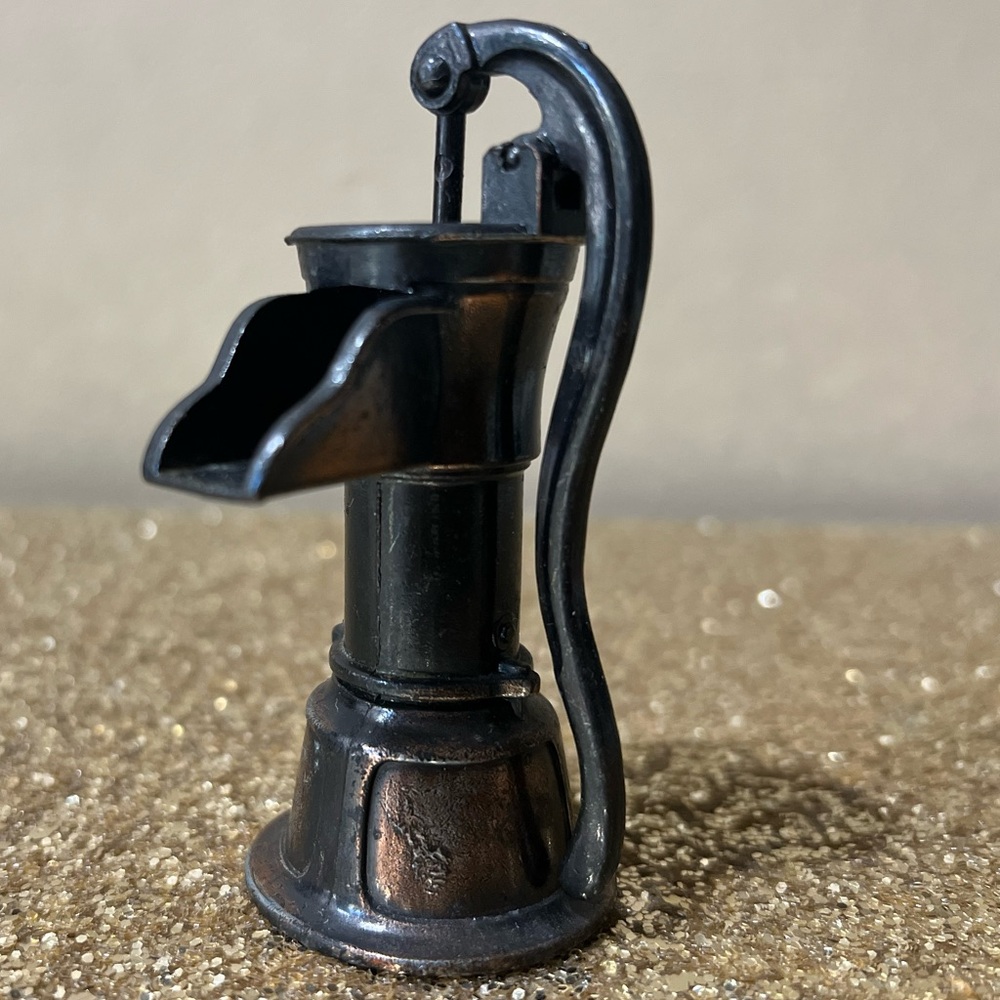 Vintage sharpener